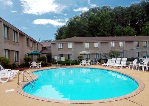 Pool - Fitness Area